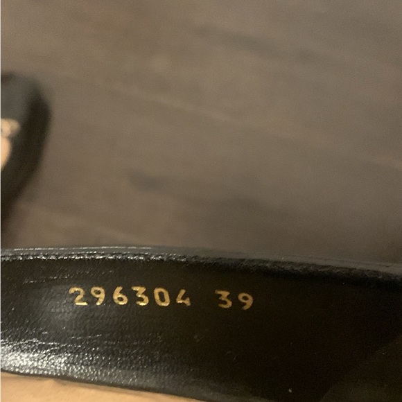 Authentic Gucci Heels Size 39 - Picture 5 of 6